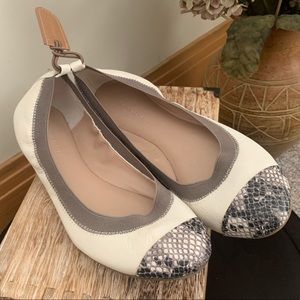 Banana Republic Flats